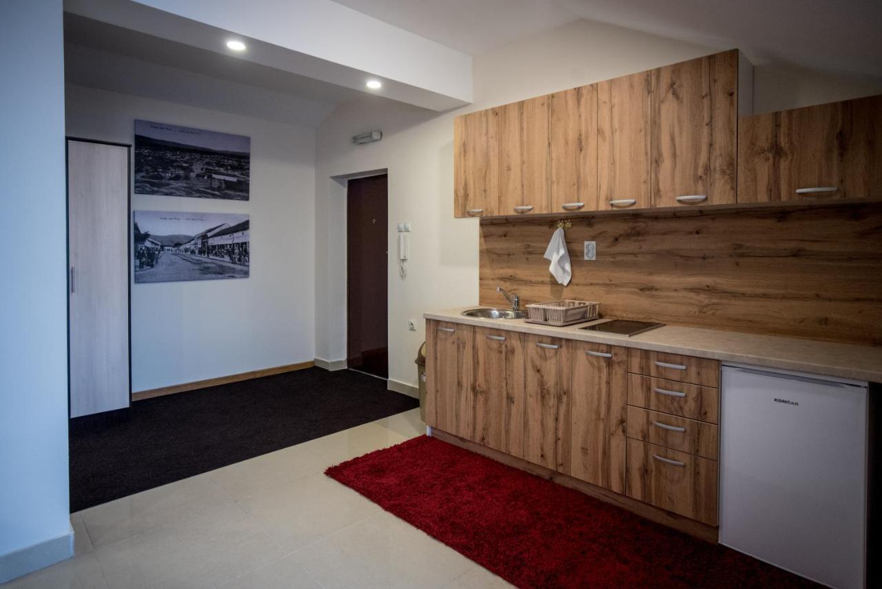 City Center Apartments ปิโรต์ ภายนอก รูปภาพ